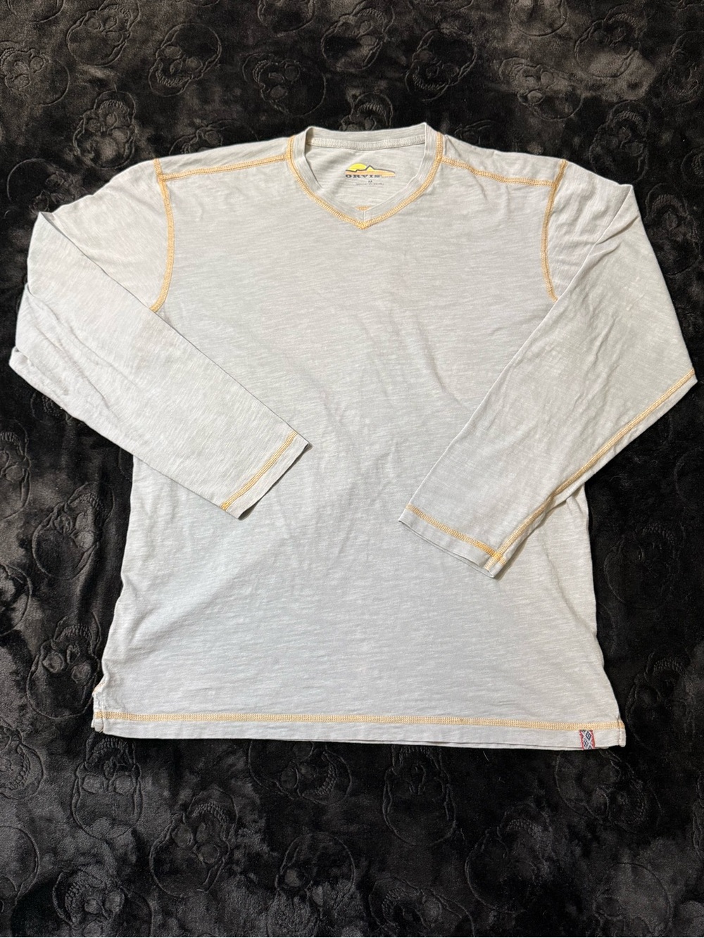 Orvis Mens M Gray Long Sleeve V Neck Shirt Cotton Contrast Stitch Outdoors